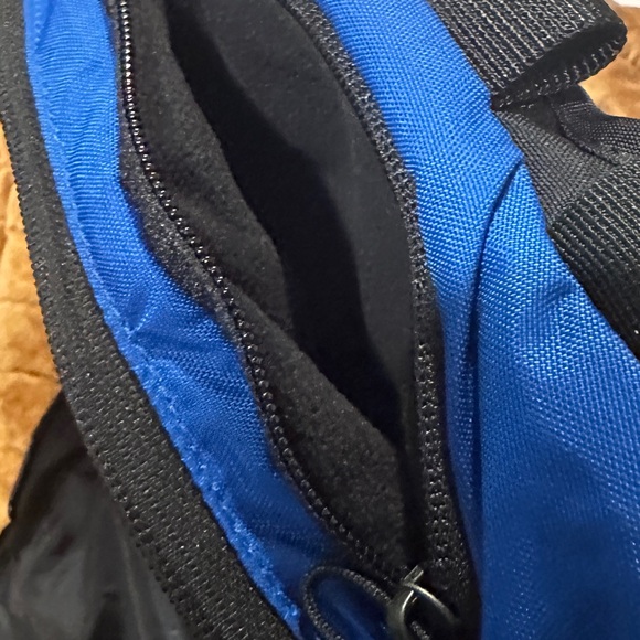 2022 NEW
Supreme x The North Face Summit Series Rescue Chugach 16 Backpack Blue - Picture 8 of 12